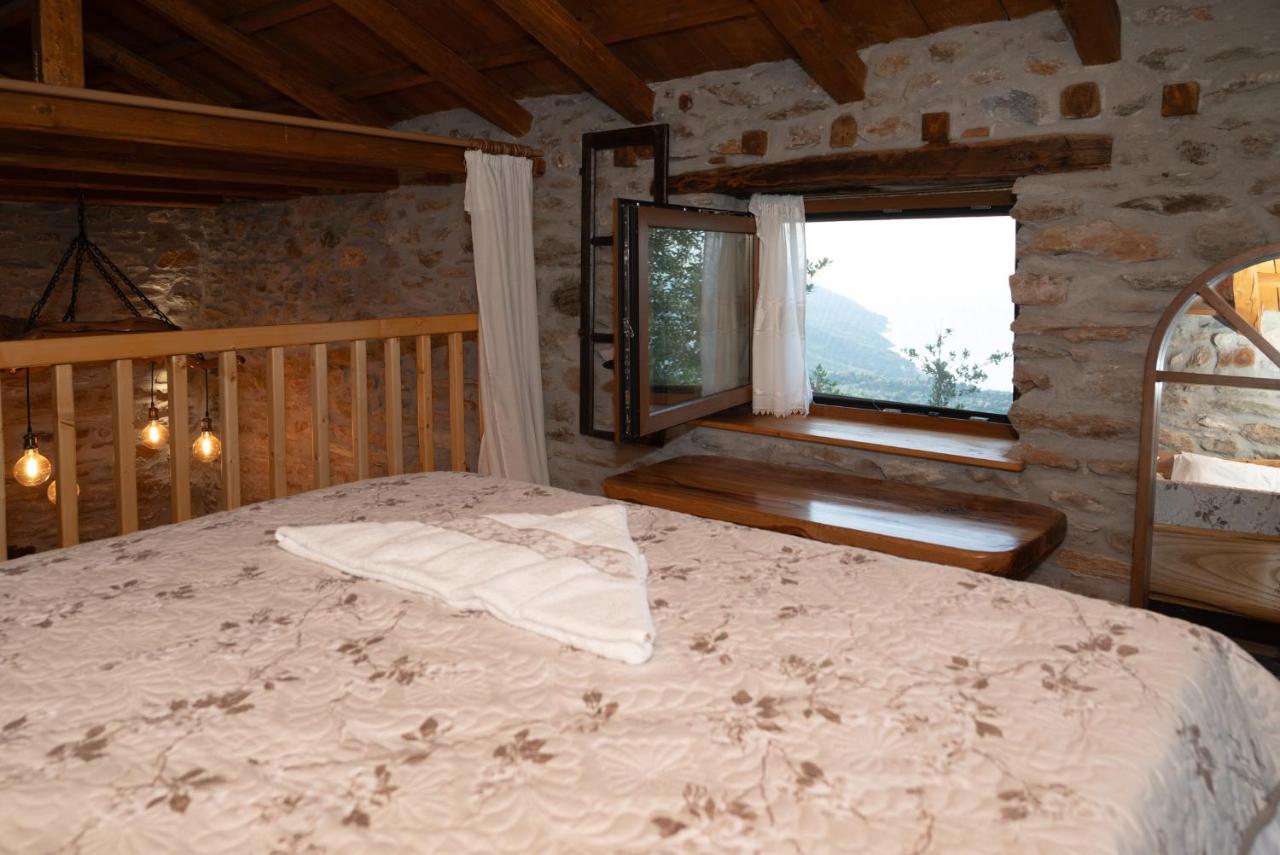 Aristoteli's Stone House Vakantiehuis Makrirrákhi