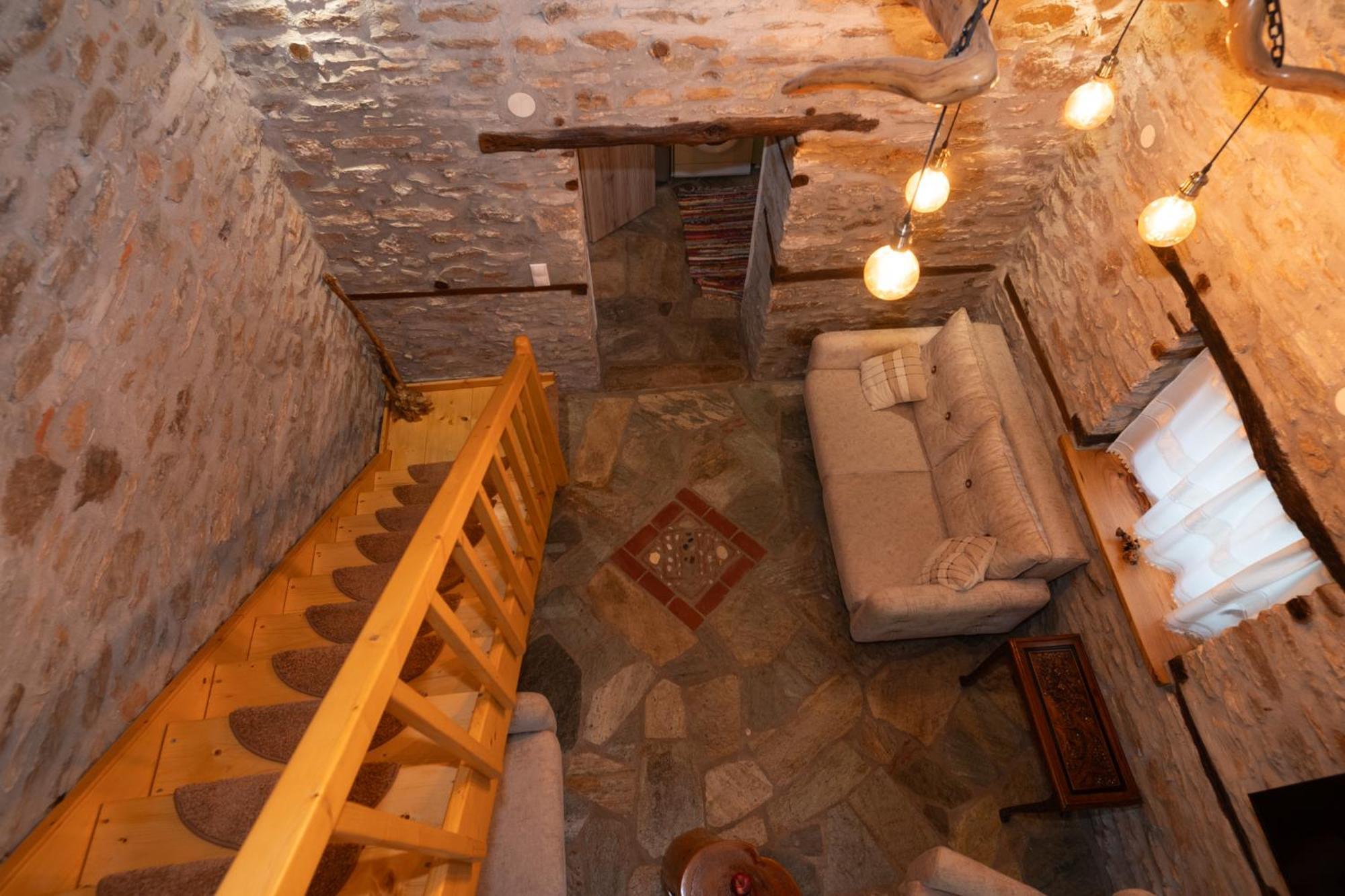 Aristoteli's Stone House Holiday home Makrirrakhi